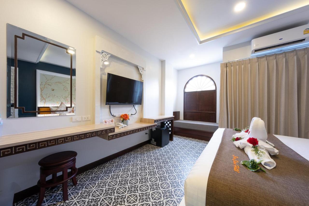Sino Siam Hotel Klong Muang Beach Bagian luar foto